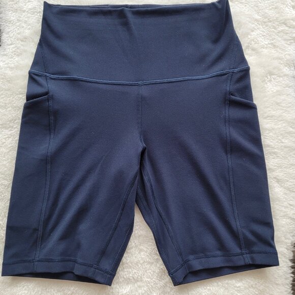 Lululemon Align 8” Shorts with Pockets in True Navy Size 6 - Picture 4 of 11